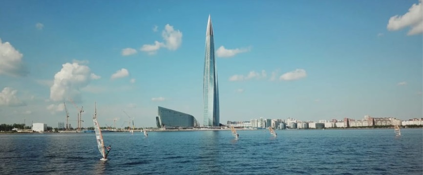 Tòa tháp cao nhất châu Âu nhìn ra vịnh Phần Lan