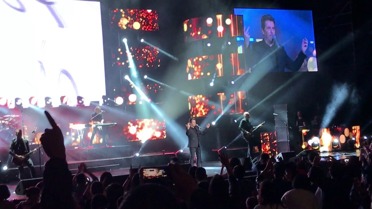 Một buổi biểu diễn live của ban nhạc Modern Talking tại Việt Nam