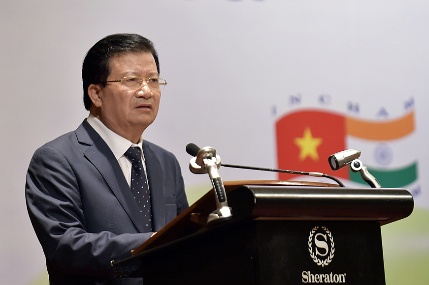 Phó Thủ tướng Trịnh Đình Dũng phát biểu tại Diễn đàn Doanh nghiệp Việt Nam-Ấn Độ (Nguồn ảnh: VGP)