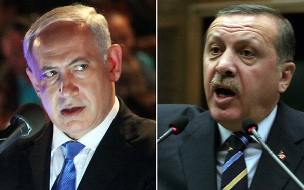 Thủ tướng Israel  Benjamin Netanyahu (trái) và Tổng thống Thổ Nhĩ Kỳ Tayyip Erdogan (phải)