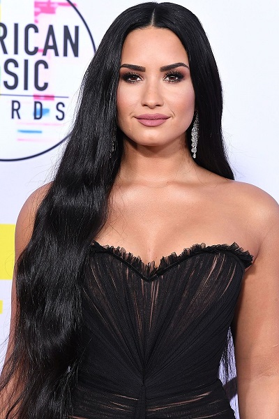 Sao thế giới nói không với rượu_Anne HathawayDemi Lovato