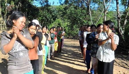 giao lưu văn nghệ