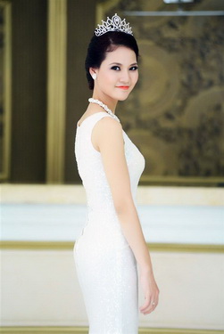 Hoa hậu Thể thao, cựu tuyển thủ Trần Thị Quỳnh.