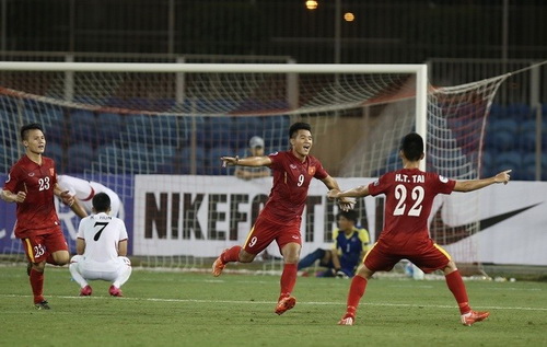 Với kỳ tích lọt top 4 VCK U19 châu Á 2016, tuyển U19 Việt Nam đã làm nên lịch sử khi giành vé chính thức dự World Cup U20 2017 tại Hàn Quốc.