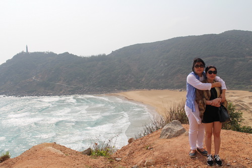 Choi Hana trong một chuyến điền dã.