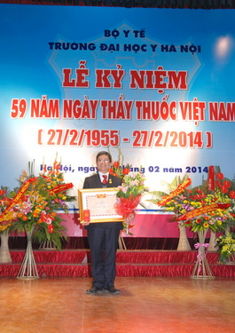 PGS.TS.BS. Nguyễn Vĩnh Ngọc - Thầy thuốc Ưu tú  Việt Nam năm 2014.