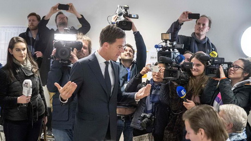Với chiến thắng của Thủ tướng Mark Rutte, Hà Lan đã “nói không” với chủ nghĩa dân túy. Với chiến thắng của Thủ tướng Mark Rutte, Hà Lan đã “nói không” với chủ nghĩa dân túy.