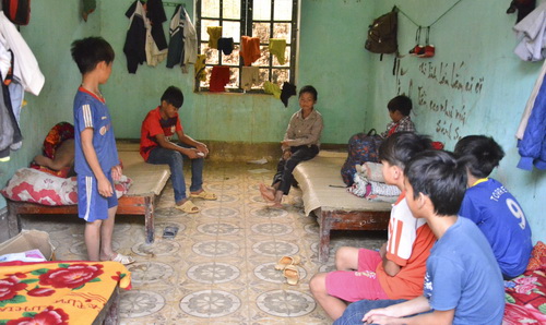 Nơi ở của các em học sinh Trường THCS Tân Dân.