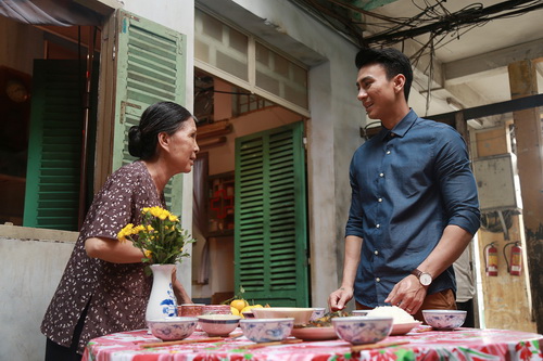 Ra khỏi “vùng an toàn”, đi ngược lại thị hiếu công chúng, Có căn nhà nằm nghe nắng mưa được cho là một sản phẩm đáng khen của điện ảnh Việt.