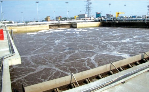 Một góc nhà máy xử lý nước thải Yên Sở. Một góc nhà máy xử lý nước thải Yên Sở.