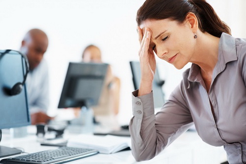 Stress có liên quan đến các hormon ảnh hưởng đến rụng tóc.