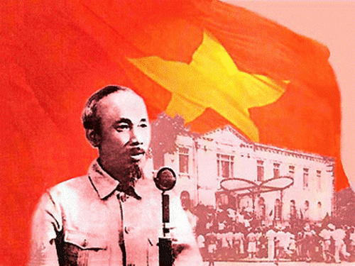 Chủ tịch Hồ Chí Minh đọc Tuyên ngôn Độc lập ngày 2/9/1945.