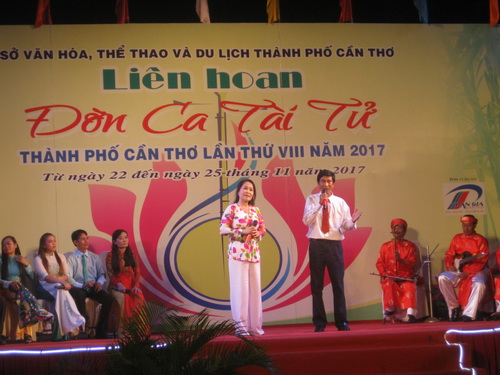 Một tiết mục tại Liên hoan Đờn ca tài tử.