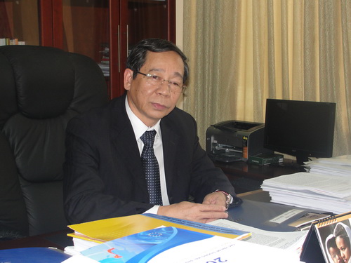 TS. Nguyễn Bá Thủy. TS. Nguyễn Bá Thủy.