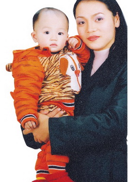 Niềm vui được làm mẹ của Thanh. Ảnh: Hoàng Nhất