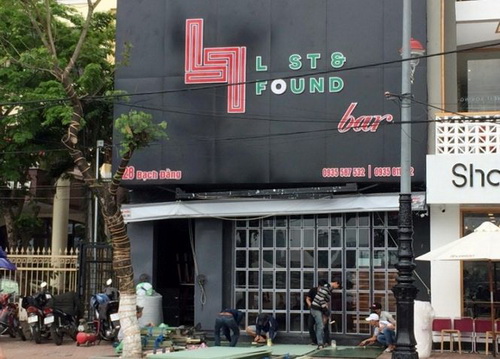 Quán Bar nơi phóng viên bị hành hung.