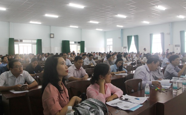 Hơn 200 đại biểu đại diện cho các phòng khám đa khoa, phòng khám chuyên khoa thẩm mỹ tham dự Hội nghị (ngày 15/3/2018) Hơn 200 đại biểu đại diện cho các phòng khám đa khoa, phòng khám chuyên khoa thẩm mỹ tham dự Hội nghị (ngày 15/3/2018)