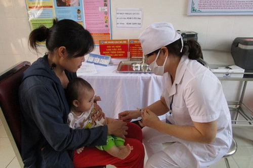 Tiêm vắc-xin là biện pháp phòng bệnh sởi hữu hiệu nhất.