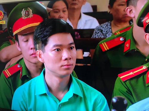 BS. Hoàng Công Lương tại phiên tòa sơ thẩm.