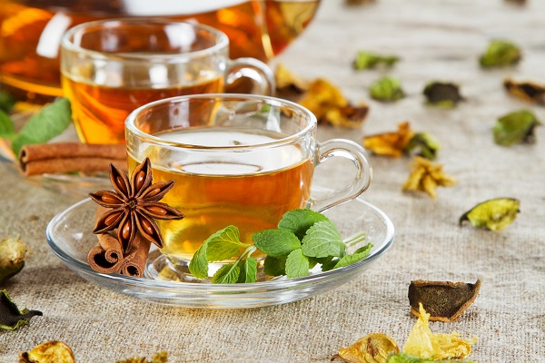 7 nhóm người không nên thức đêm xem bóng đá - Ảnh 2.