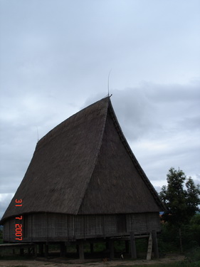 Nhà rông ở Tây Nguyên.