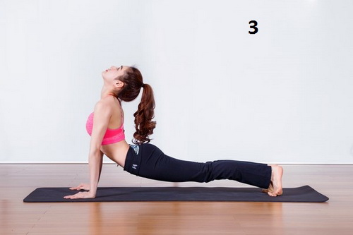 5 động tác yoga đánh bay mỡ bụng 5