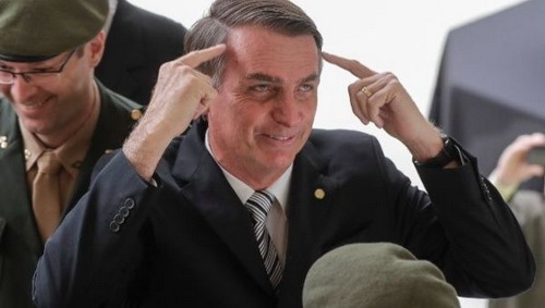 Ứng cử viên cực hữu Jair Bolsonaro, gương mặt tiềm năng cho chiếc ghế Tổng thống mới của Brazil.