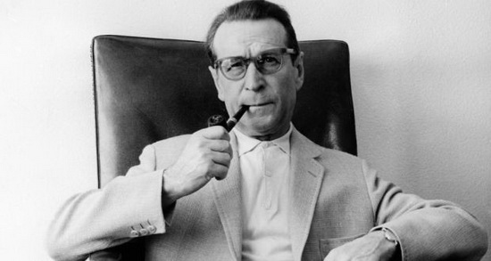 Tiểu thuyết gia Georges Simenon (1903-1989).