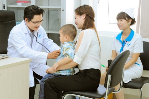 Niềm vui của người thầy thuốc là khi thấy bệnh nhân của mình khỏe mạnh.
