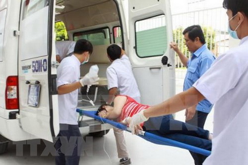 Cấp cứu ngoại viện giúp cứu sống nhiều ca bệnh hiểm nghèo. Cấp cứu ngoại viện giúp cứu sống nhiều ca bệnh hiểm nghèo.