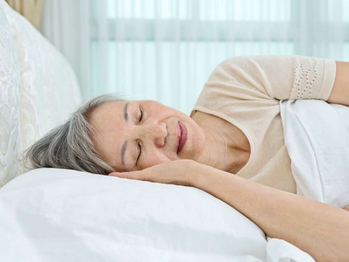 Ngủ đủ giấc là chìa khóa để giảm đau mạn tính.