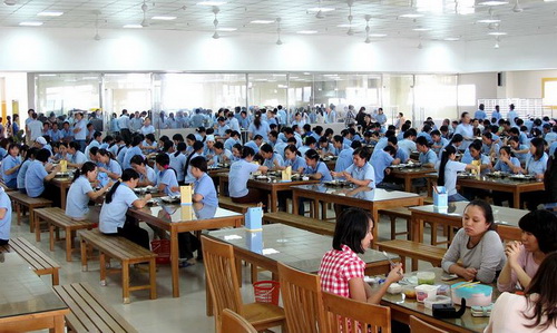 Trách nhiệm người đứng đầu cơ sở cần gắn liền với công tác bảo đảm an toàn vệ sinh thực phẩm bếp ăn tập thể.