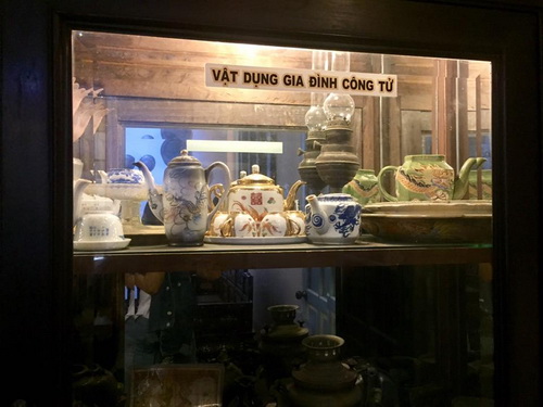 Đồ dùng quý giá trong nhà công tử Bạc Liêu.