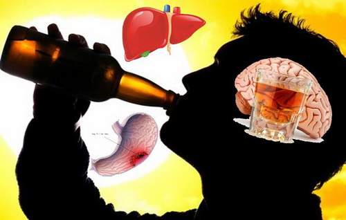 Rượu bia gây nhiều tác hại tới cơ thể và dễ dẫn đến nghiện.