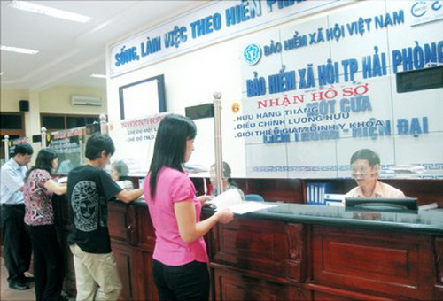 Tòa án tối cao vừa có hướng dẫn áp dụng pháp luật, xử lý tội trốn đóng BHXH, BHYT, bảo hiểm thất nghiệp.