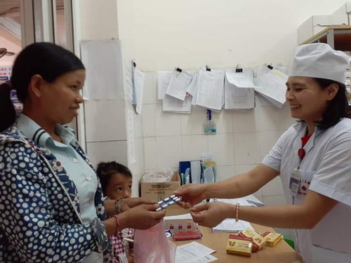 Người dân vùng sâu, vùng xa của huyện Tam Đường, tỉnh Lai Châu đã tin tưởng cán bộ y tế khi có bệnh. Người dân vùng sâu, vùng xa của huyện Tam Đường, tỉnh Lai Châu đã tin tưởng cán bộ y tế khi có bệnh.