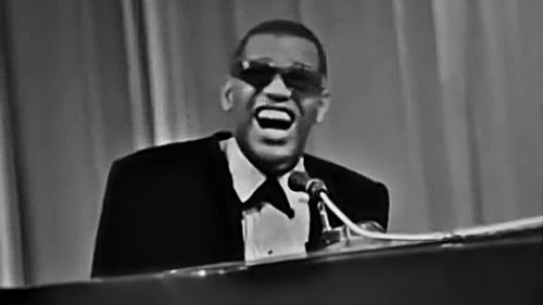 “Hoàng đế nhạc soul” Ray Charles trên sàn diễn, thập niên 1960.