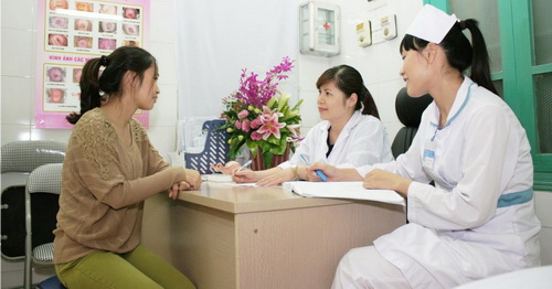 Đặt mình vào vị trí của bệnh nhân sẽ giúp các thầy thuốc tư vấn dễ dàng hơn.