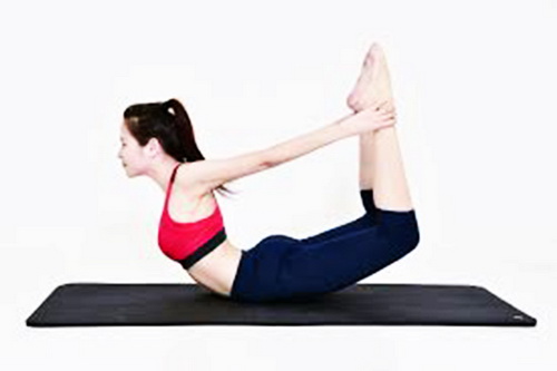 Nên từ từ tiếp cận các động tác để ngừa đau cổ vai lưng khi tập luyện. Nên từ từ tiếp cận các động tác để ngừa đau cổ vai lưng khi tập luyện.