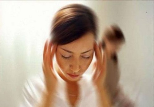 Chóng mặt là triệu chứng của nhiều bệnh lý gây nên.