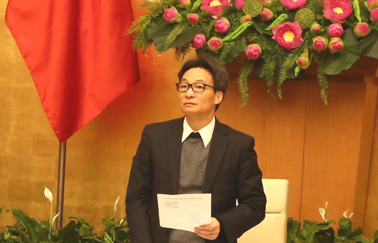 Phó Thủ tướng Vũ Đức Đam phát biểu tại hội nghị. Ảnh VGP/Trần Mạnh Phó Thủ tướng Vũ Đức Đam phát biểu tại hội nghị. Ảnh VGP/Trần Mạnh