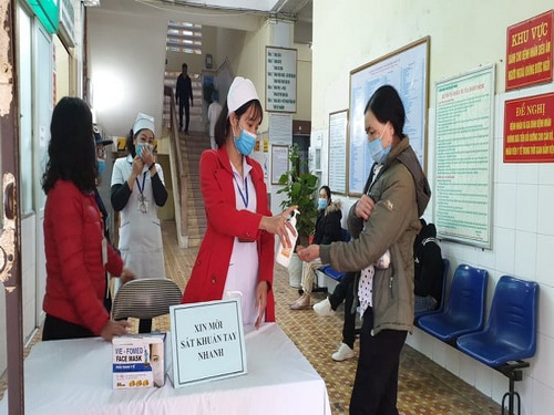 Rửa tay phòng lây nhiễm chéo trong bệnh viện. Rửa tay phòng lây nhiễm chéo trong bệnh viện.