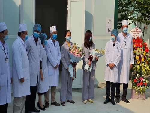 Bệnh nhân  nhiễm COVID-19 khỏi bệnh đầu tiên của tuyến huyện.