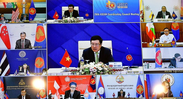 Hội nghị Hội đồng Điều phối ASEAN lần thứ 26 do Phó Thủ tướng, Bộ trưởng Bộ Ngoại giao Phạm Bình Minh chủ trì diễn ra vào chiều 24/6.