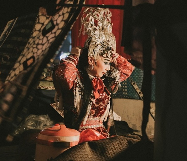 Cảnh trong phim Đoạn trường vinh hoa.