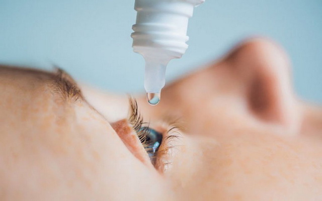 Cần có những nghiên cứu dài hơi hơn trong việc dùng atropin làm chậm cận thị ở trẻ em.