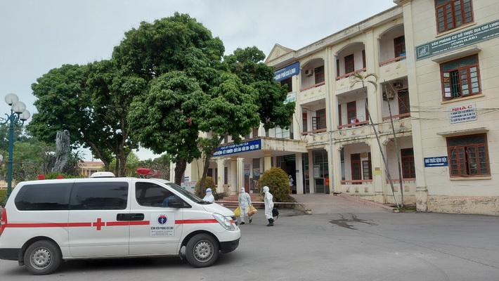 Bệnh viện Dã chiến Chí Linh hiện đang điều trị cho 147 bệnh nhân COVID-19. Ảnh: Anh Văn