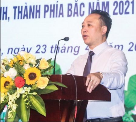 PGS.TS. Trần Cao Bính - Giám đốc Bệnh viện Răng Hàm Mặt Trung ương Hà Nội phát biểu tại buổi khai mạc.