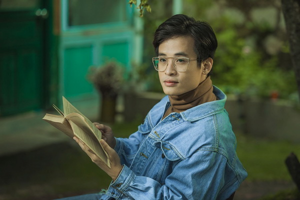 Nhiều nghệ sĩ liên tục kêu gọi nhau làm từ thiện giúp ngành y phòng chống COVID-19.