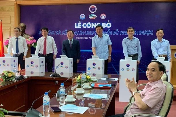 Nghi thức bấm nút số hóa ngành Dược